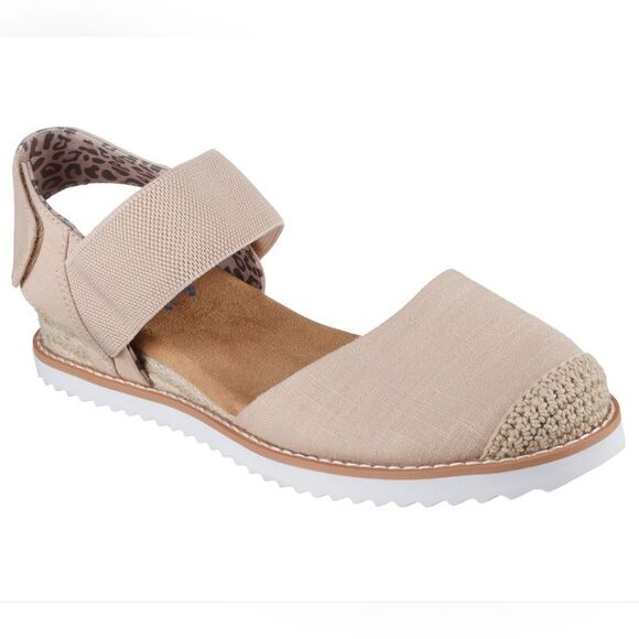 BOBS By Skechers Desert Kiss Closed Toed Sandals - Picture 1 of 6
